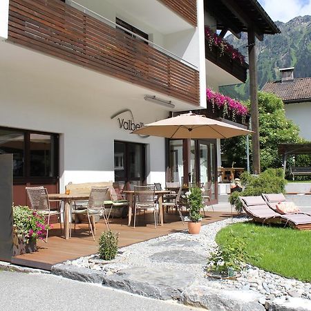 Valbella Bed & Breakfast Partenen Exteriér fotografie